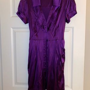 Satin dress with pockets